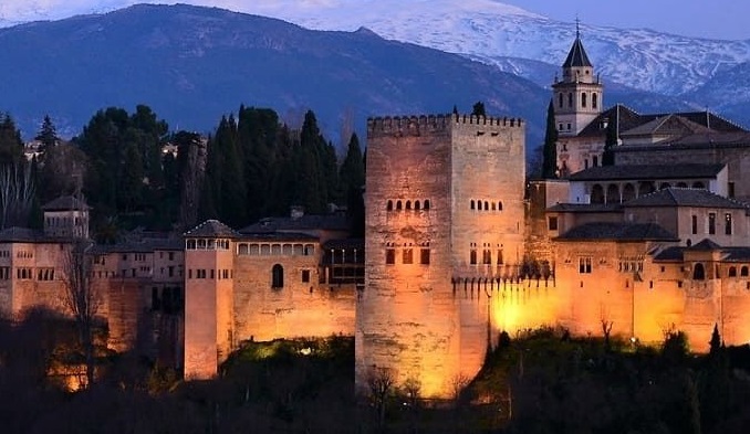 How to Maximize Attendance Revenue for Alhambra Night Tours