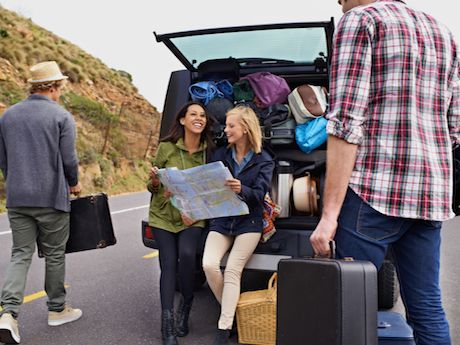 How to Stay Healthy While Traveling